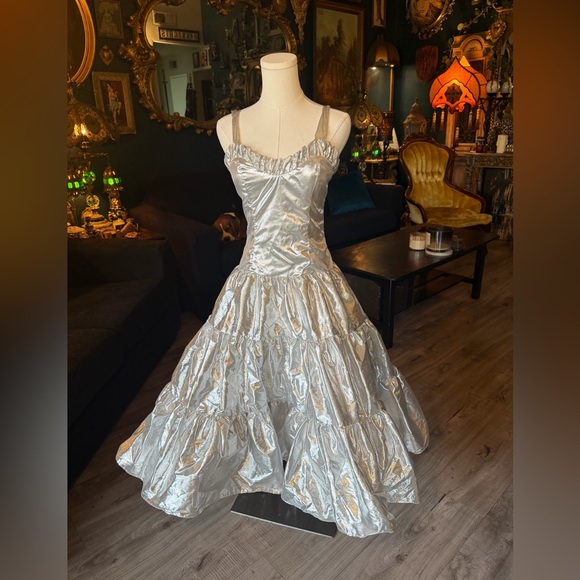 zum zum Dresses & Skirts - Vintage 80s Silver Lamé Party Dress ✨ | Zum Zum